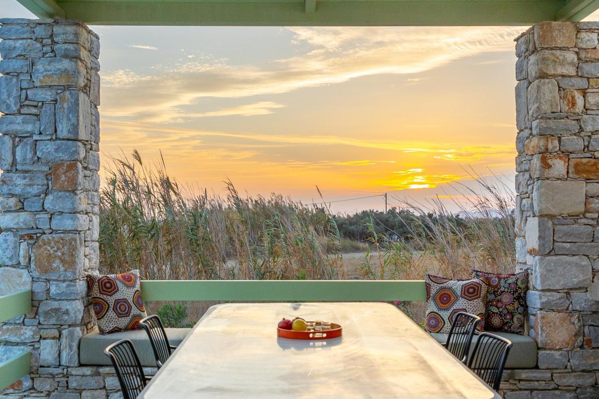 Plioni Villas & Suites Mikri Vigla Exterior foto